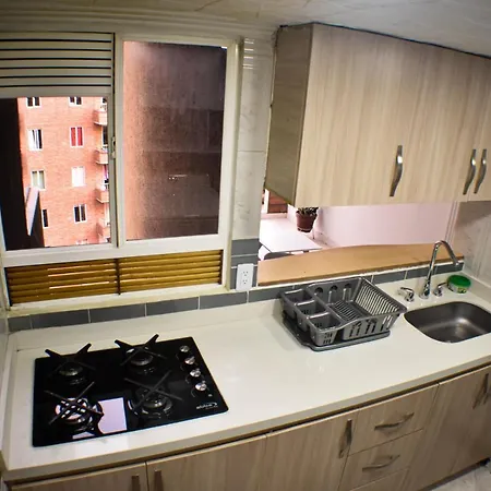 Hermoso Apartamento Ubicado en Zona Céntrica de Medellín Exterior foto